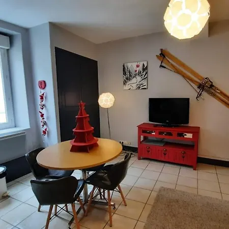 Un Petit A La Montagne