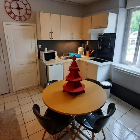 Un Petit à La Montagne *