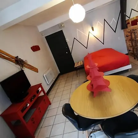 Un Petit à La Montagne Ax-les-Thermes