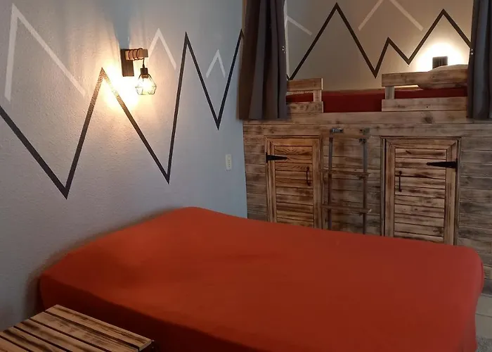 Apartment Un Petit A La Montagne Ax-les-Thermes